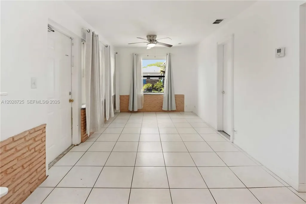 706 S 19th Avenue Hollywood FL 33020