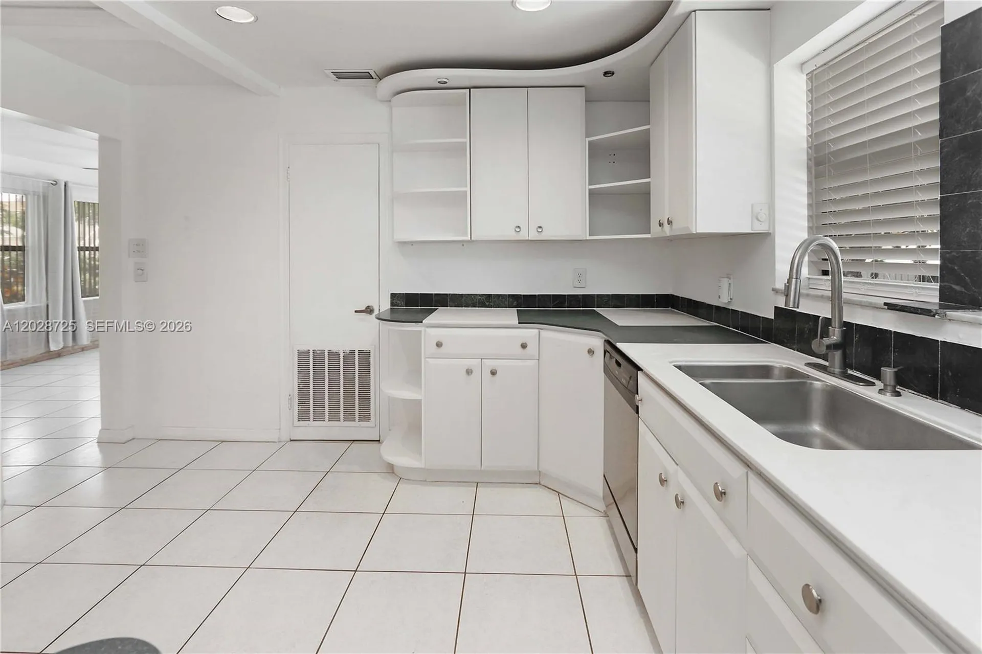 706 S 19th Avenue Hollywood FL 33020