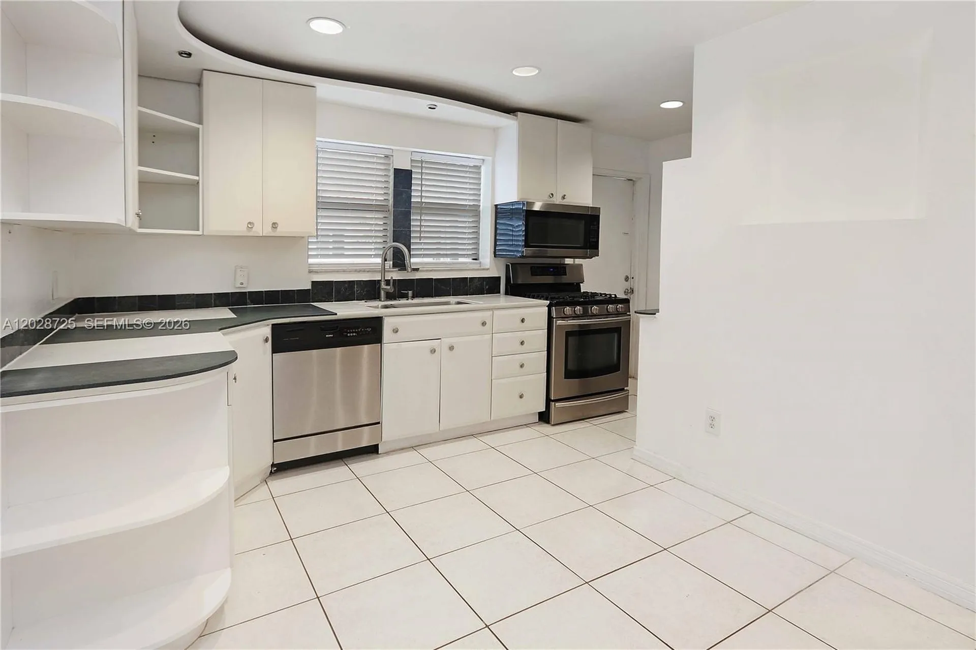 706 S 19th Avenue Hollywood FL 33020