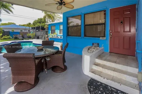 706 S 19th Avenue Hollywood FL 33020