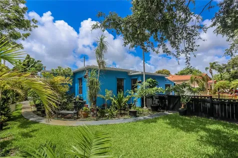 706 S 19th Avenue Hollywood FL 33020