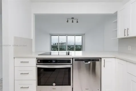 100 Bayview Drive Sunny Isles Beach FL 33160