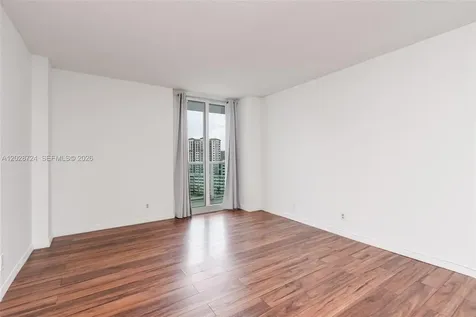 100 Bayview Drive Sunny Isles Beach FL 33160