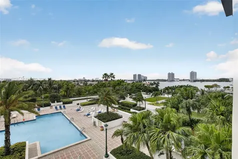 1000 Island Boulevard Aventura FL 33160