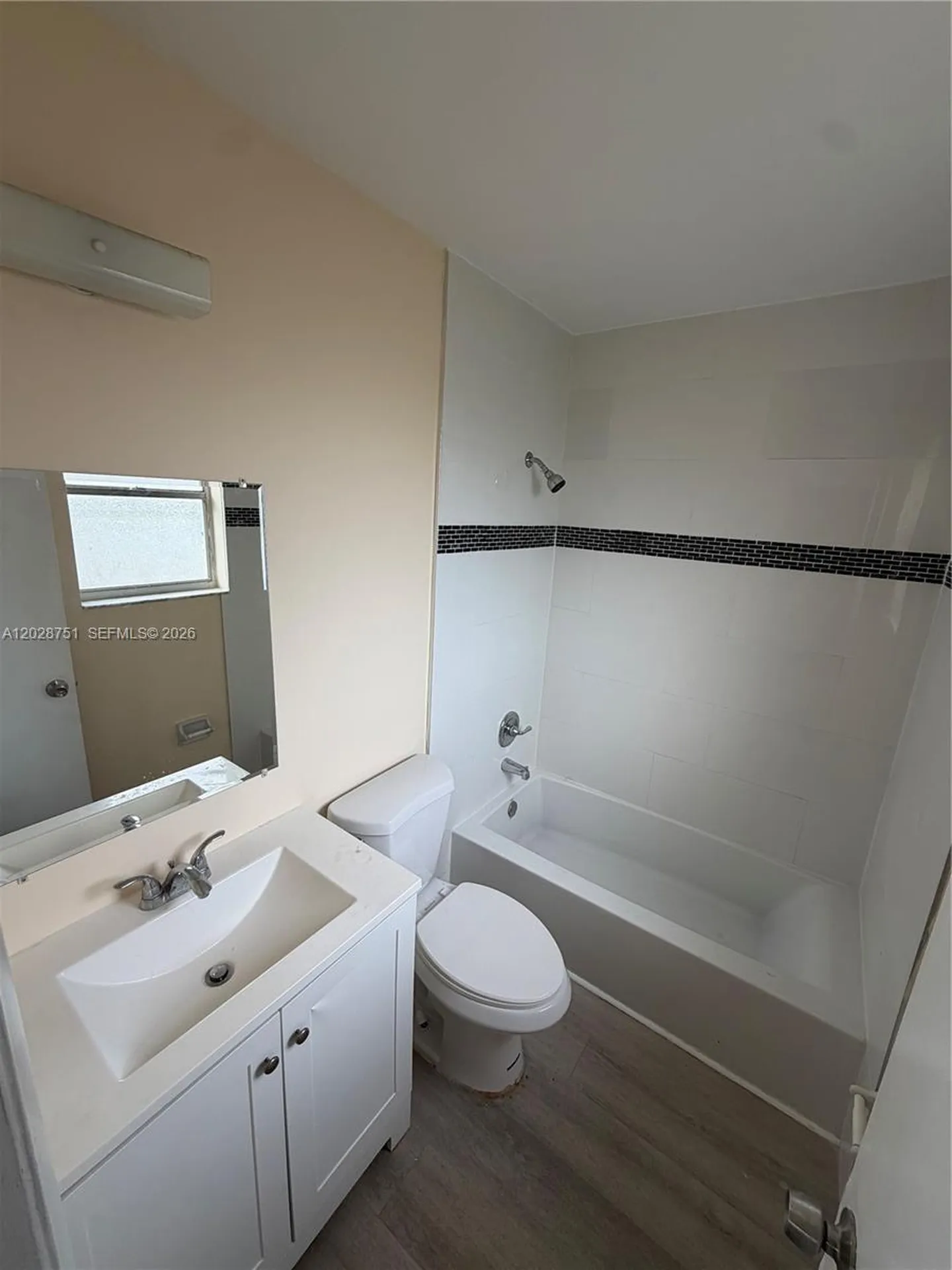 4243 NW 114th Terrace Coral Springs FL 33065