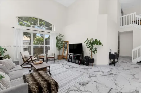 337 SW 188th Terrace Pembroke Pines FL 33029
