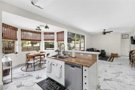 337 SW 188th Terrace Pembroke Pines FL 33029
