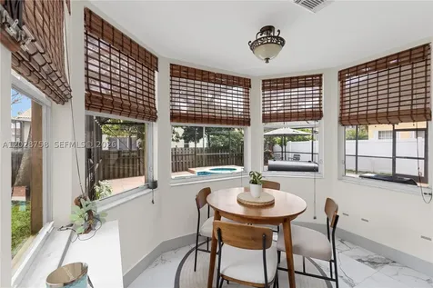 337 SW 188th Terrace Pembroke Pines FL 33029