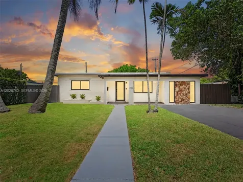 1700 SW 64th Avenue West Miami FL 33155