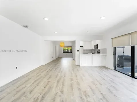 1700 SW 64th Avenue West Miami FL 33155