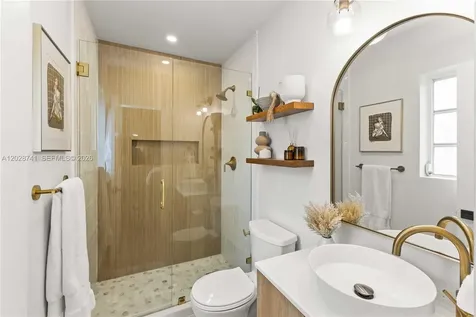 1450 SW 25th Avenue Miami FL 33145