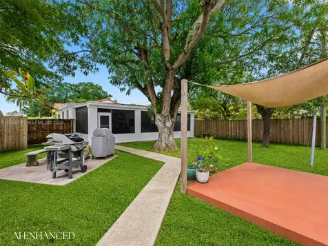 1450 SW 25th Avenue Miami FL 33145