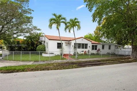 1450 SW 25th Avenue Miami FL 33145