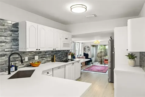 1450 SW 25th Avenue Miami FL 33145