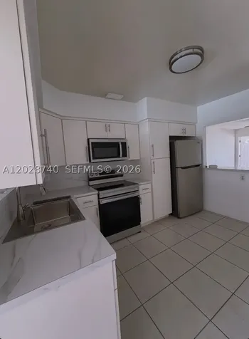 1077 SW 2nd Street Hallandale Beach FL 33009