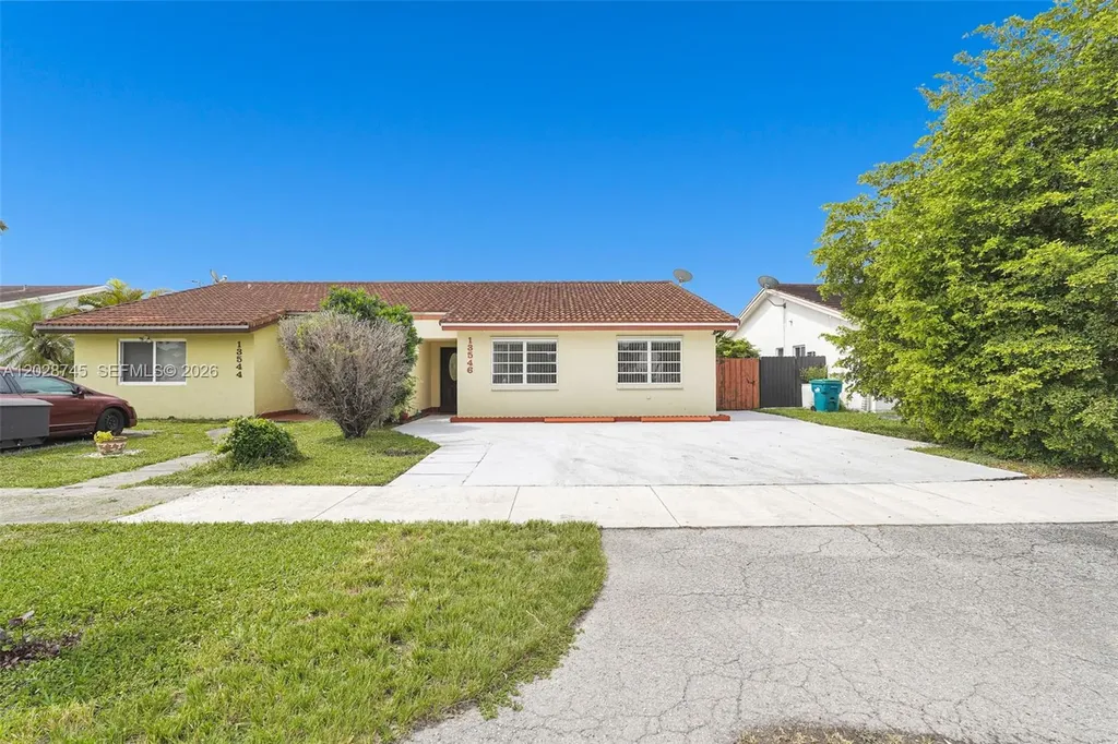 13546 SW 63rd Lane Miami FL 33183