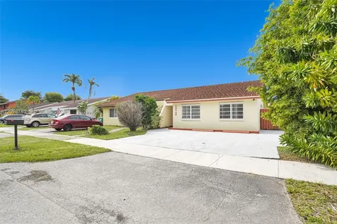 13546 SW 63rd Lane Miami FL 33183