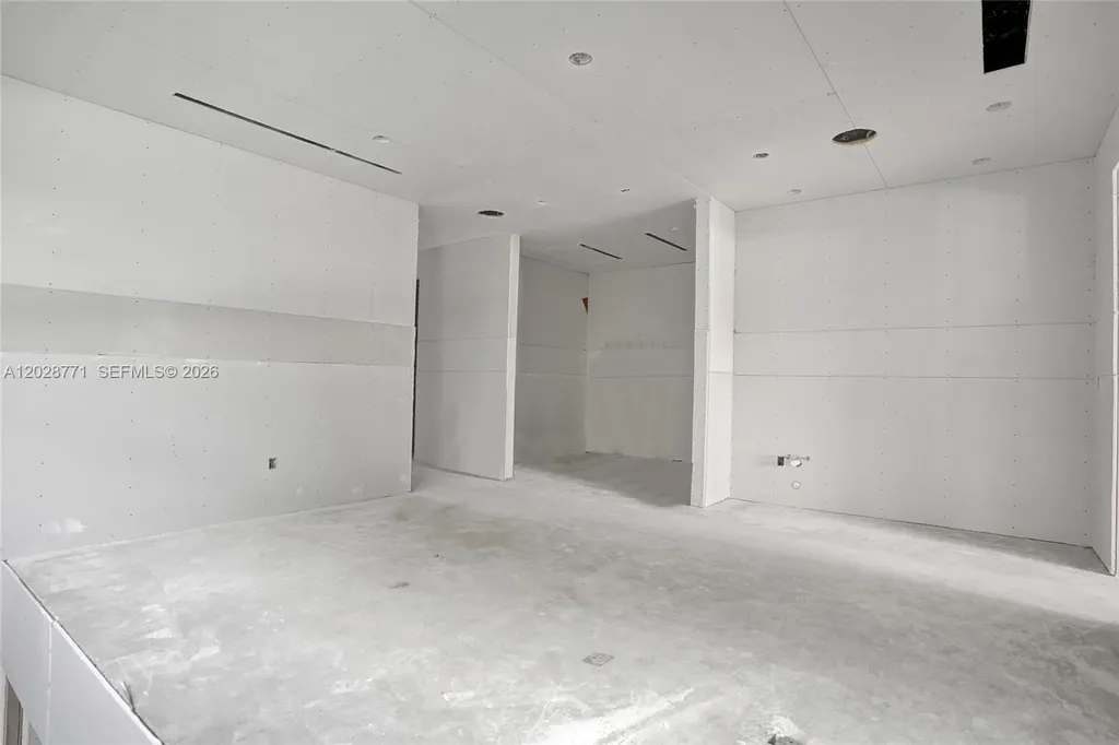 707 NE 7th Avenue Fort Lauderdale FL 33304