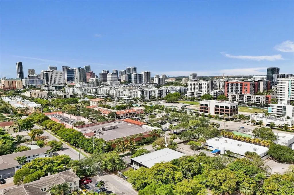 707 NE 7th Avenue Fort Lauderdale FL 33304