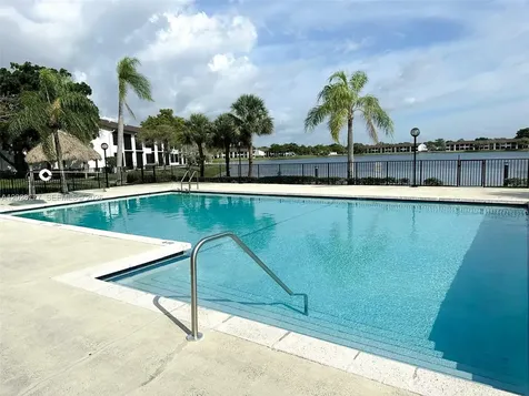 211 Lake Pointe Drive Oakland Park FL 33309