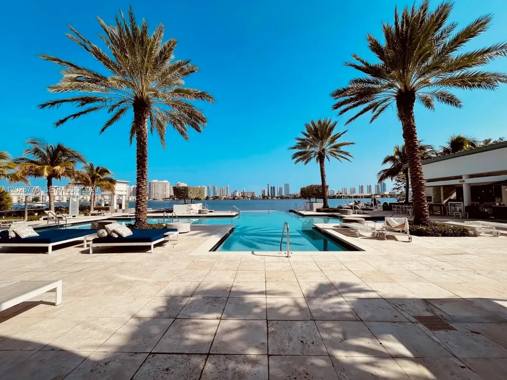 17111 Biscayne Boulevard North Miami Beach FL 33160