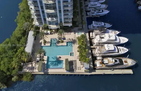 17111 Biscayne Boulevard North Miami Beach FL 33160