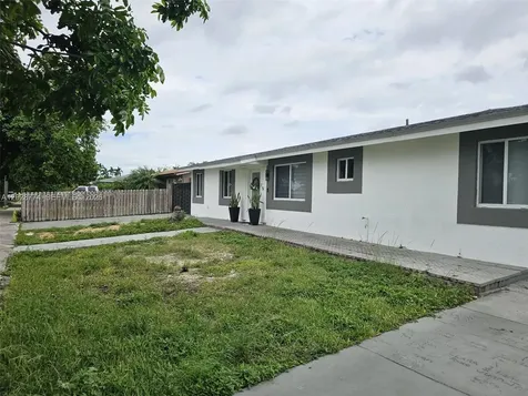 75 SW 18th Avenue Homestead FL 33030