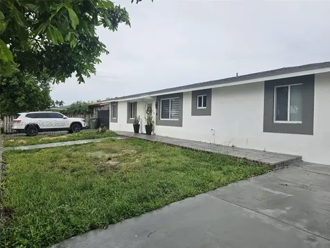 75 SW 18th Avenue Homestead FL 33030