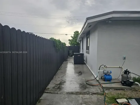 75 SW 18th Avenue Homestead FL 33030