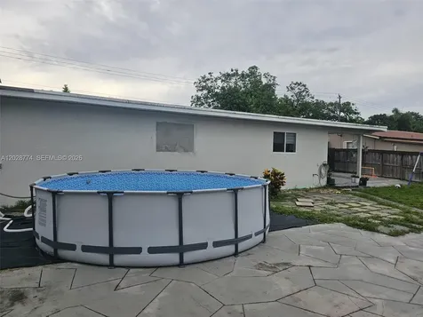 75 SW 18th Avenue Homestead FL 33030