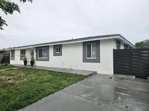 75 SW 18th Avenue Homestead FL 33030
