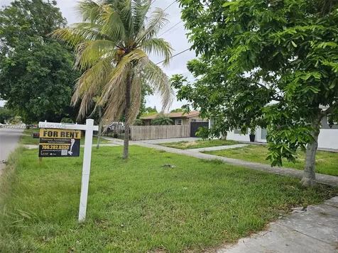 75 SW 18th Avenue Homestead FL 33030