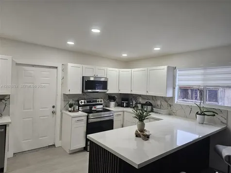 75 SW 18th Avenue Homestead FL 33030