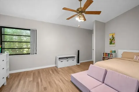 1571 NW 20th Street Homestead FL 33030