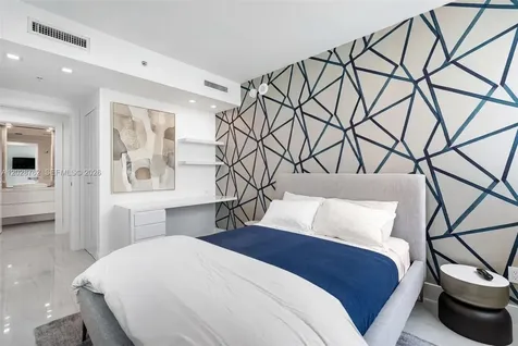 3801 Collins Avenue Miami Beach FL 33140