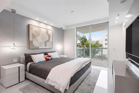 3801 Collins Avenue Miami Beach FL 33140
