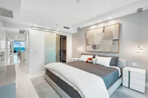 3801 Collins Avenue Miami Beach FL 33140
