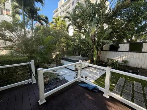 2726 SW 25th Terrace Miami FL 33133