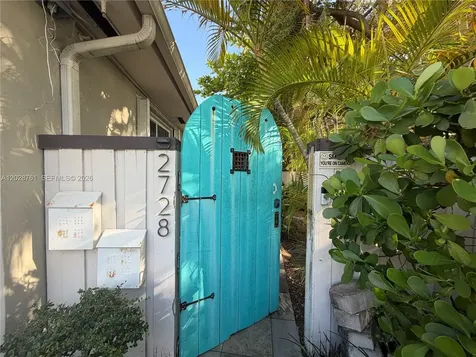 2726 SW 25th Terrace Miami FL 33133
