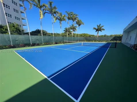 14951 Royal Oaks Lane North Miami FL 33181