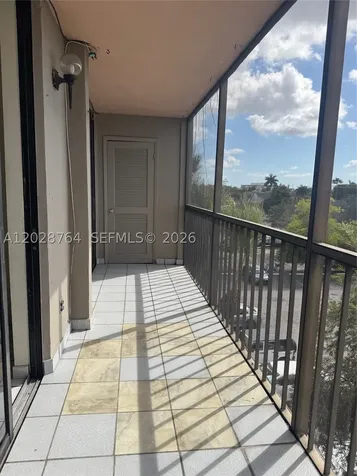 8625 NW 8th Street Miami FL 33126