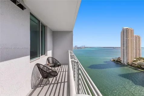 325 S Biscayne Boulevard Miami FL 33131