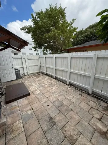14310 NE 5th Place Miami FL 33161