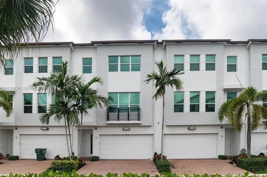 2900 NE 12th Terrace Oakland Park FL 33334