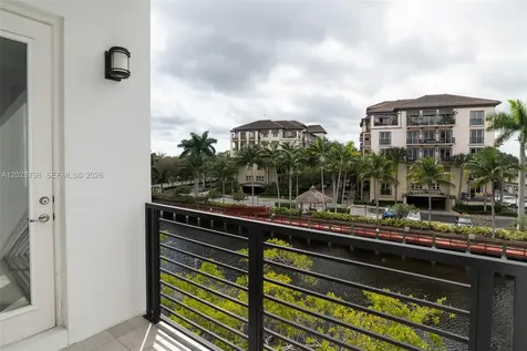 2900 NE 12th Terrace Oakland Park FL 33334