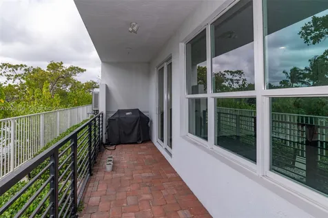 2900 NE 12th Terrace Oakland Park FL 33334