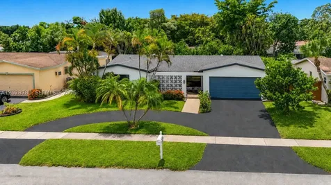 10460 NW 4th Street Plantation FL 33324