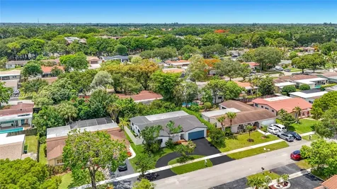 10460 NW 4th Street Plantation FL 33324