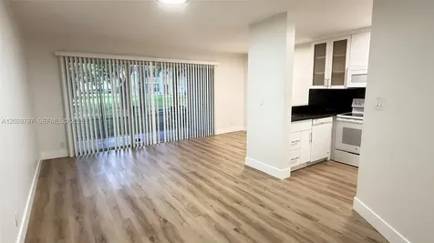 13965 SW 91st Terrace Miami FL 33186