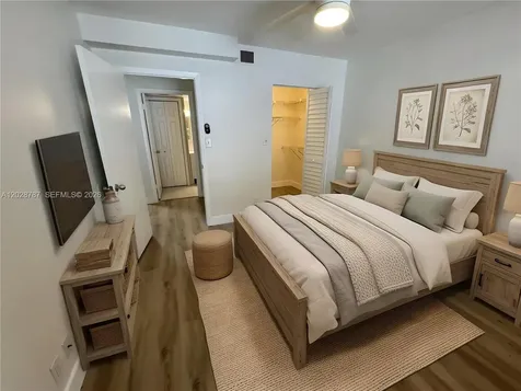 13965 SW 91st Terrace Miami FL 33186